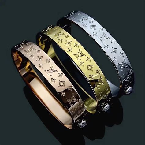 bracciale louis vuitton uomo nero|louis vuitton bracelets men.